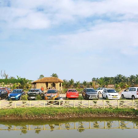 Palli Bangla Resort, Near Ruby Hospital, Anandapur Калькутта Экстерьер фото