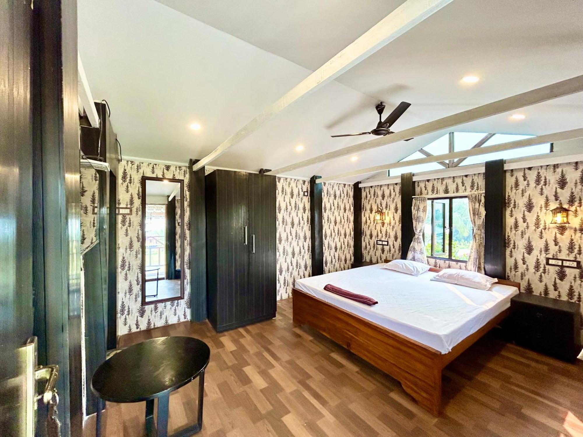 Palli Bangla Resort, Near Ruby Hospital, Anandapur Калькутта Экстерьер фото