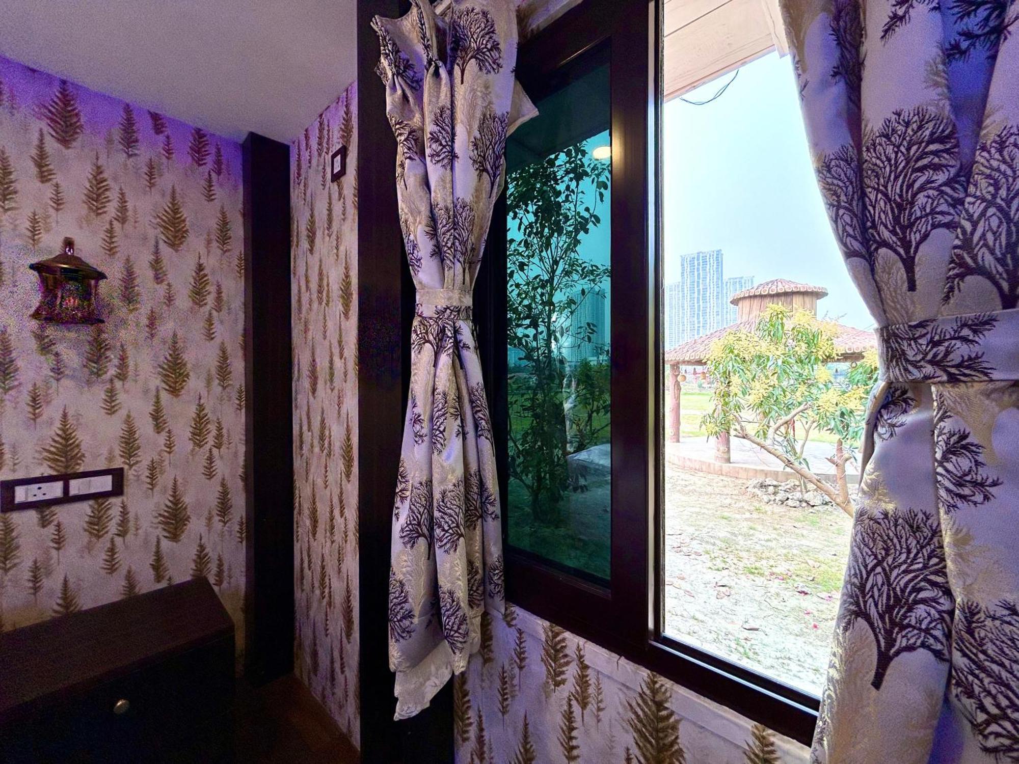 Palli Bangla Resort, Near Ruby Hospital, Anandapur Калькутта Экстерьер фото